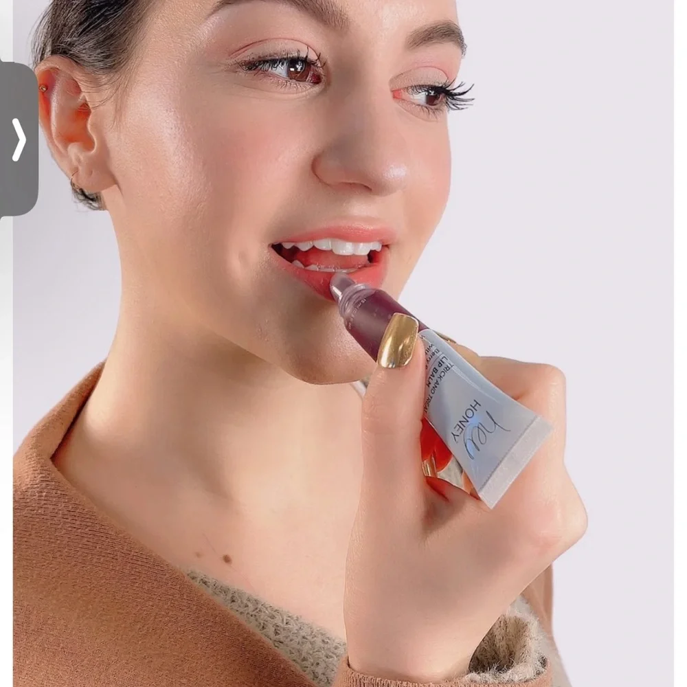 HEY HONEY BERRY LIP GLOSS NWT